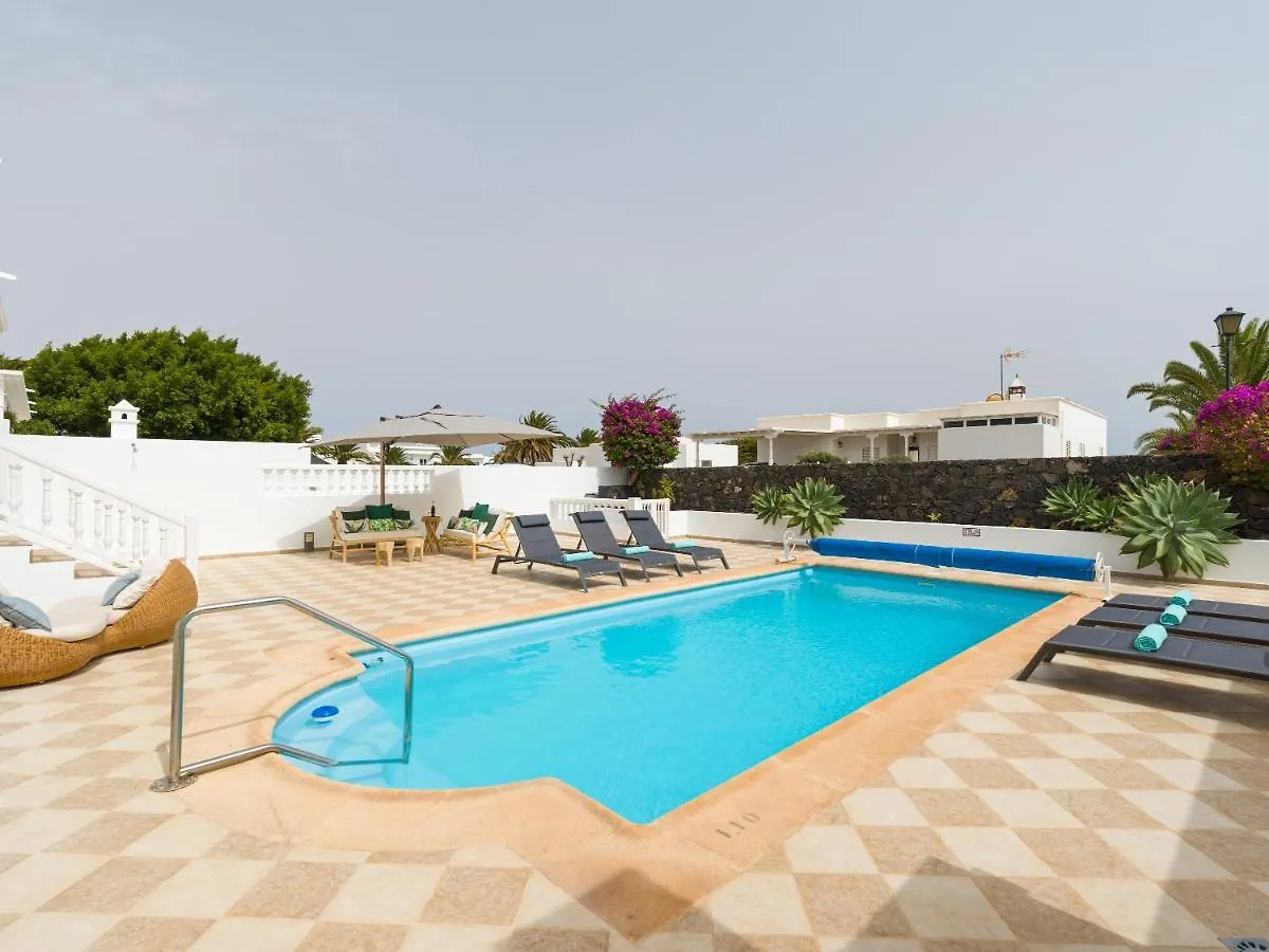 Villa Alli Puerto Calero Spain