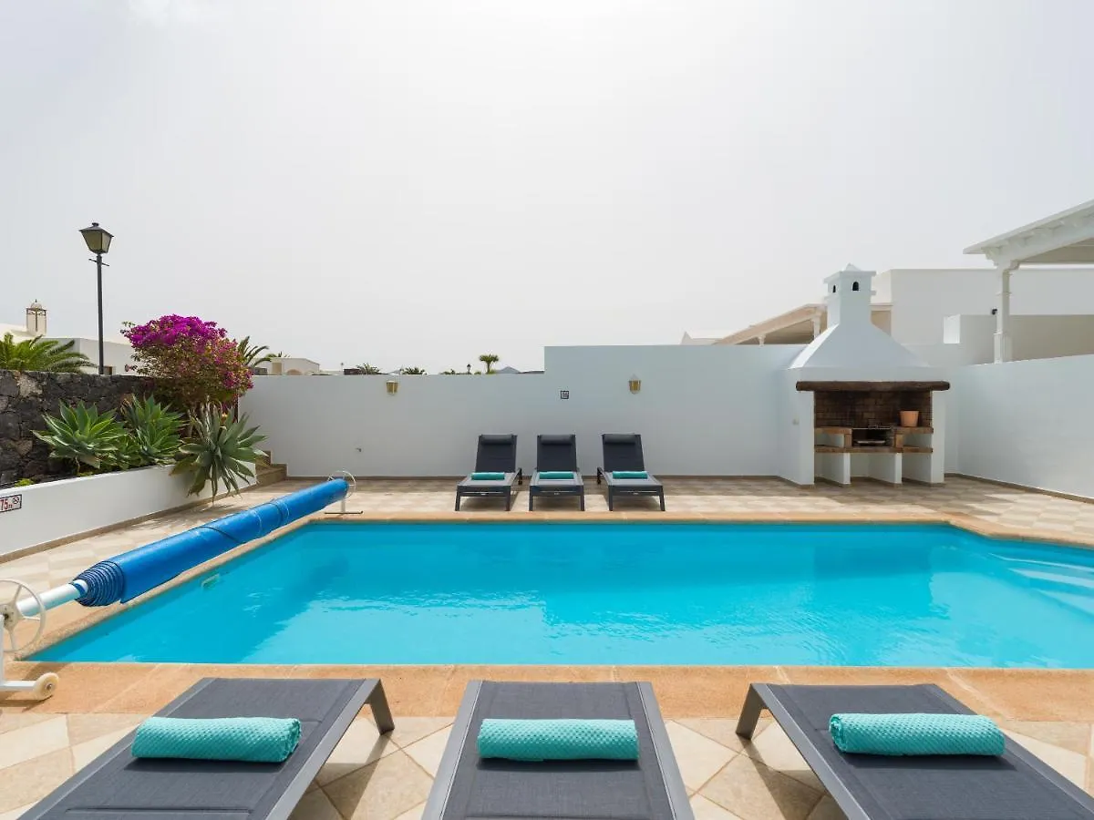 Villa Alli Puerto Calero 0*,